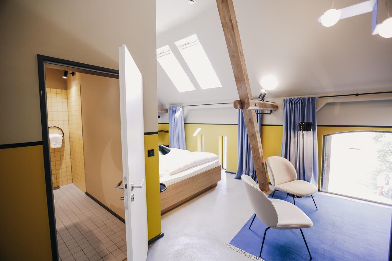 Hotel Am Kloster - Domaene Moellenbeck รินเทล์น ภายนอก รูปภาพ