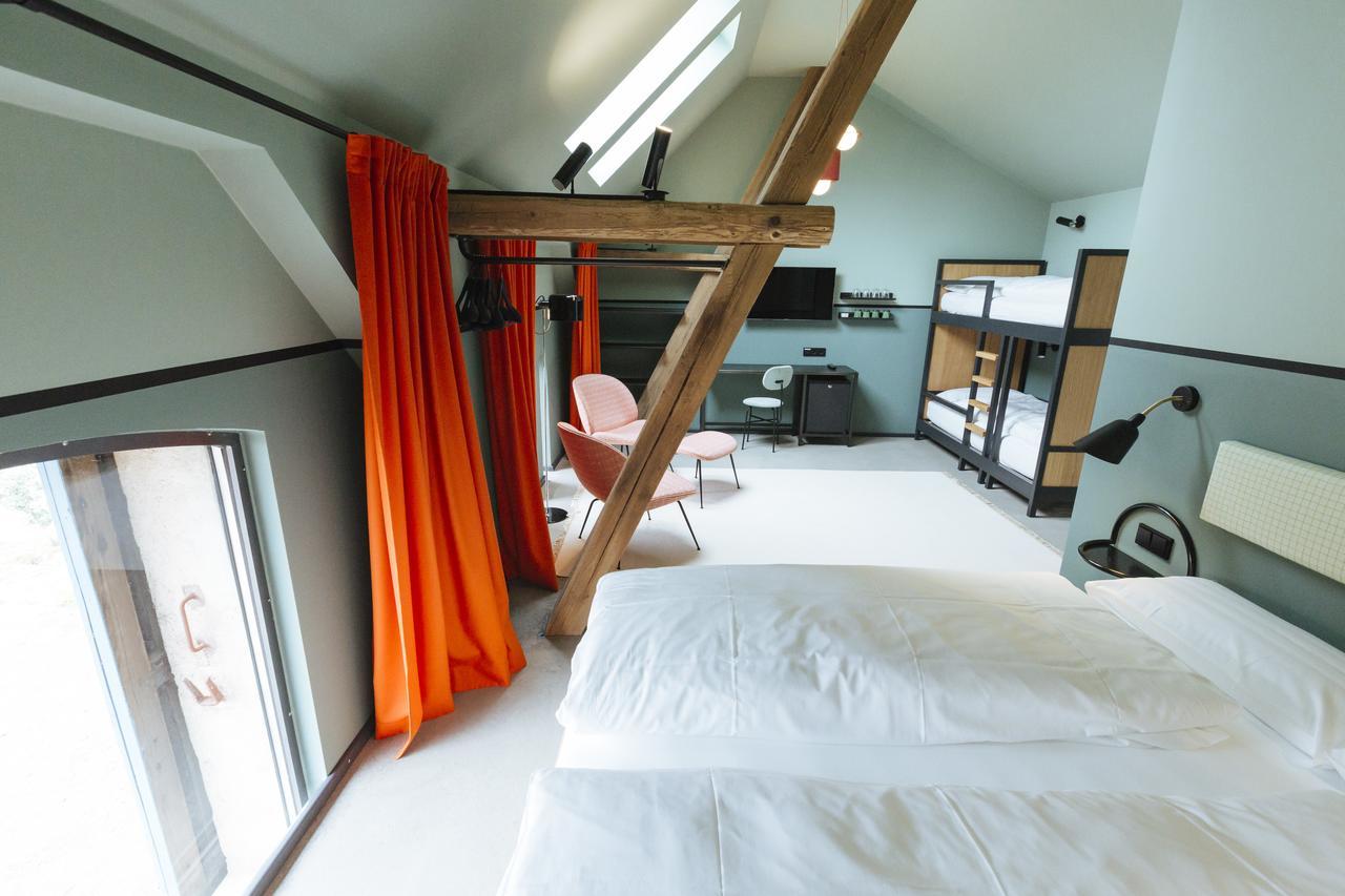 Hotel Am Kloster - Domaene Moellenbeck รินเทล์น ภายนอก รูปภาพ